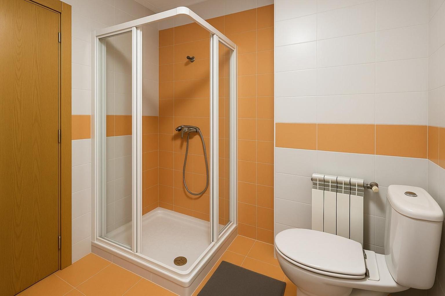 Apartamento Centro Con Garaje كاسترو أورديالس المظهر الخارجي الصورة